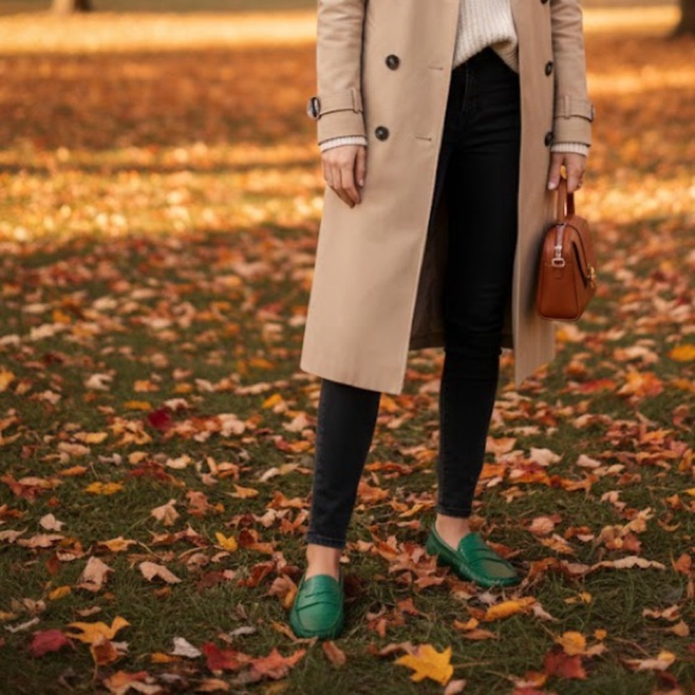 Tod's Green Leather Moccasin Driving Loafers - Picture 4 of 14